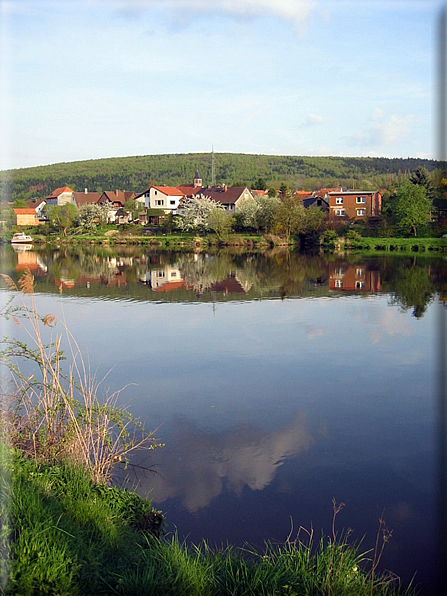 foto Lungo il fiume Fulda